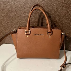 Michael Kors Brown Leather Handbag